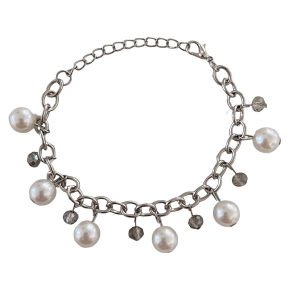 Elegant Silver & Pearl Charm Chain Link Bead Bracelet - Picture 1 of 6
